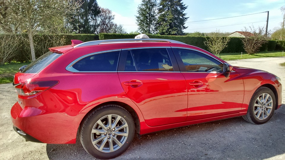 Location de voiture avec chauffeur, taxi, déplacement